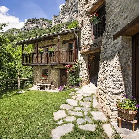 Del Silenzio Hotel *