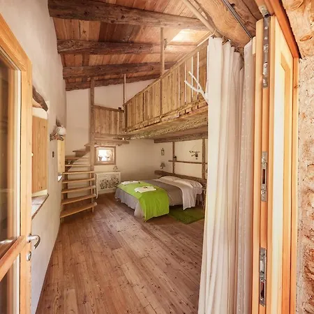 Del Silenzio Hotel *